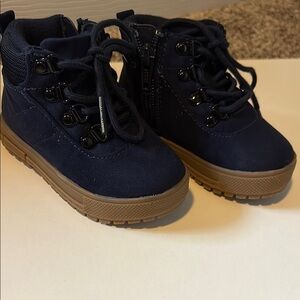 GAP Blue and Brown Boots with Classic Design